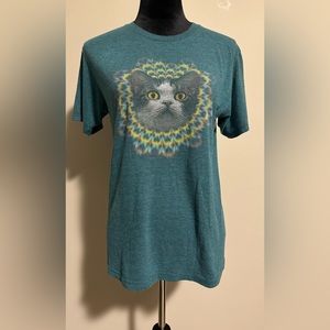 EUC Hybrid Blue and Gray Psychedelic Cat graphic tee size small